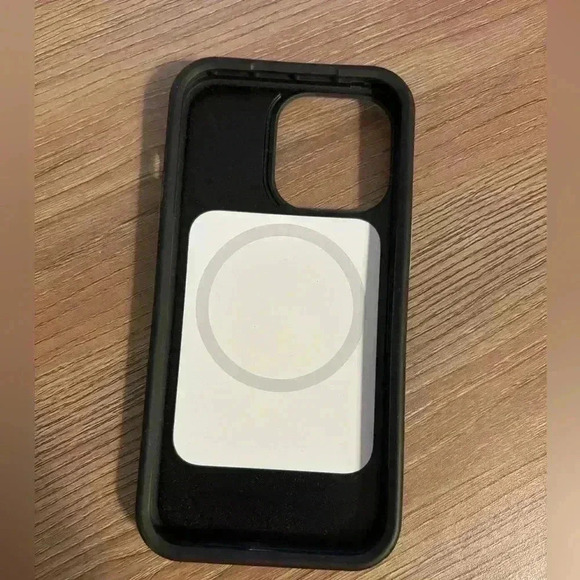 Otterbox iPhone 13 Pro Case - Picture 2 of 2